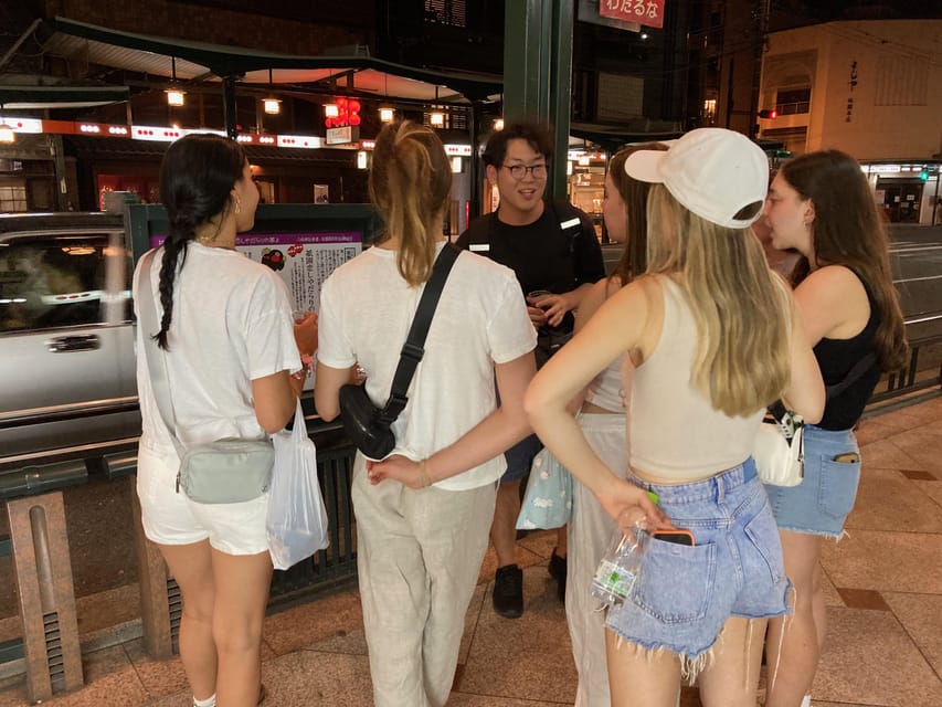 Kyoto: Nighttime Walking Tour in Gion Area With Sake in Hand - Sake Experience