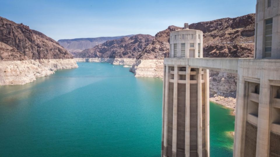 Las Vegas: Hoover Dam Experience With Power Plant Tour - Walking Tour on Hoover Dam