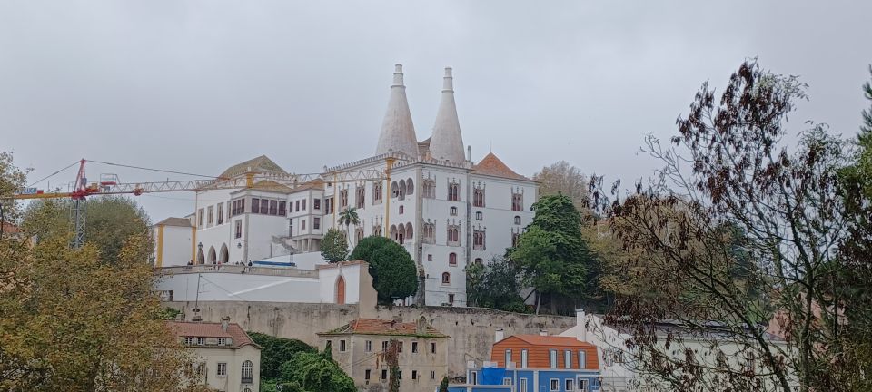 Lisbon: Pena Palace, Regaleira, Sintra, and Cascais Day Trip - Pickup Locations