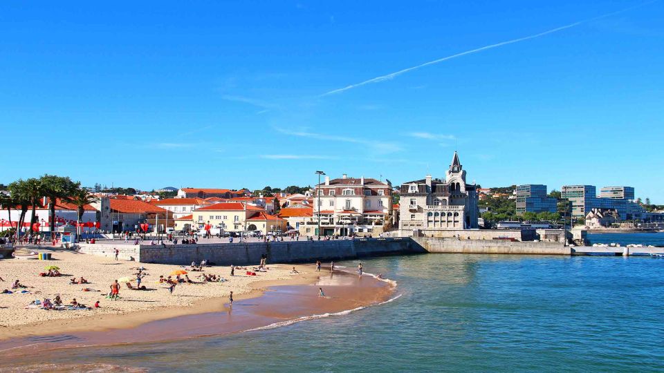 Lisbon: Sintra, Regaleira, Pena Palace, Cascais Day Tour - Pena Palace Tour