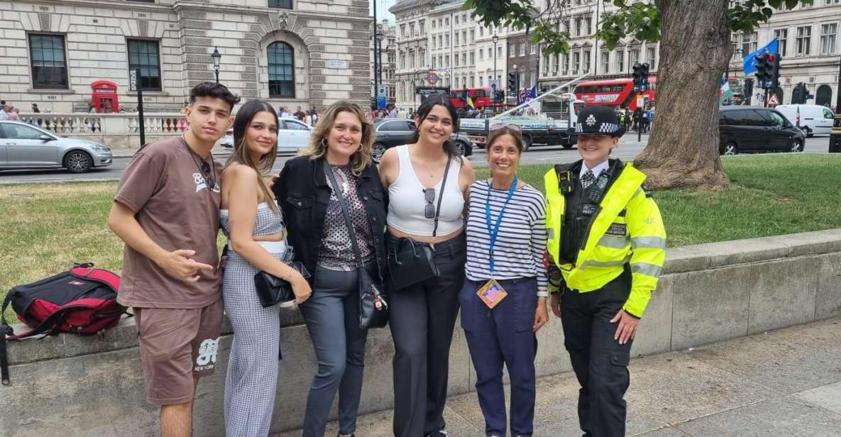 London: A Royal Tour of the City of Westminster - Witnessing the Horse Guards Parade