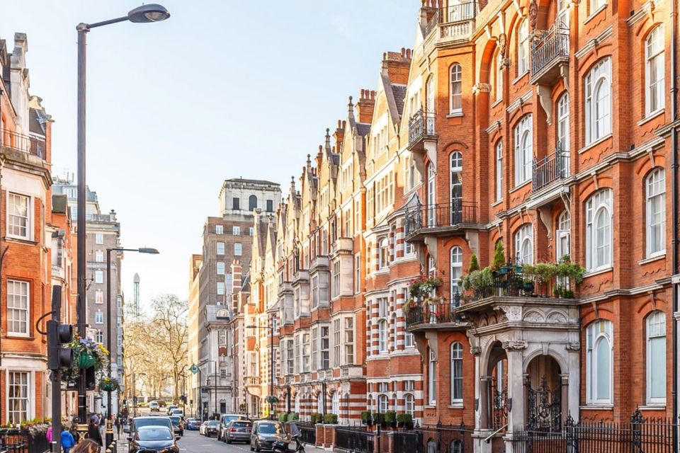 London: Luxurious Mayfair City Exploration Game - Attractions Visited