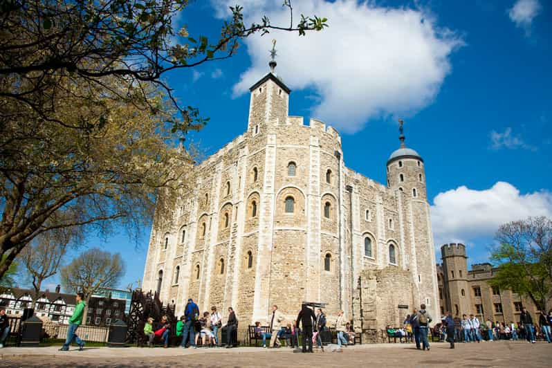 London: Tower of London, Hop-on, Hop-off Bus & River Cruise - Hop-on, Hop-off Bus Tour