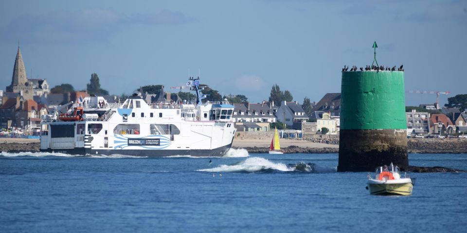 Lorient: Ferry Ticket From/To Île De Groix - Charming Port of Saint Tudy