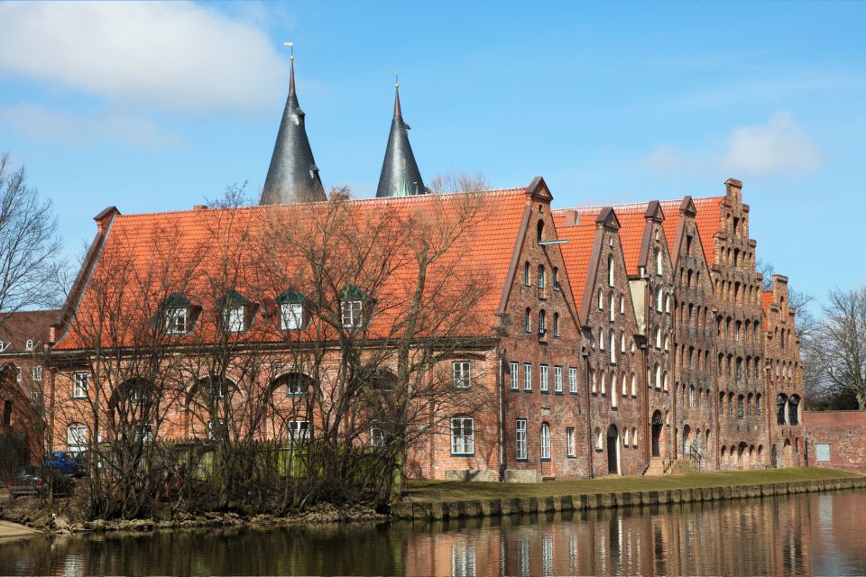 Lübeck: City Highlights Scavenger Hunt and Self-Guided Tour - Included in the Experience