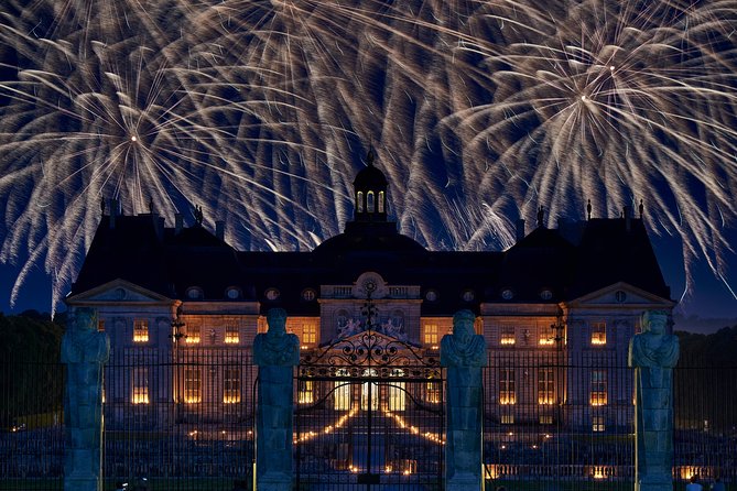 Luxury Evening Dining Experience at Chateau De Vaux-Le-Vicomte - Guided Tour of the Interior