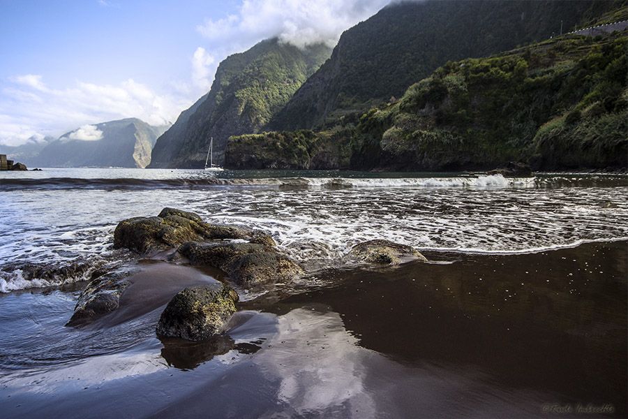 Madeira West Island Full-Day Tour With Levada Walk - Coastal Views and Landmarks