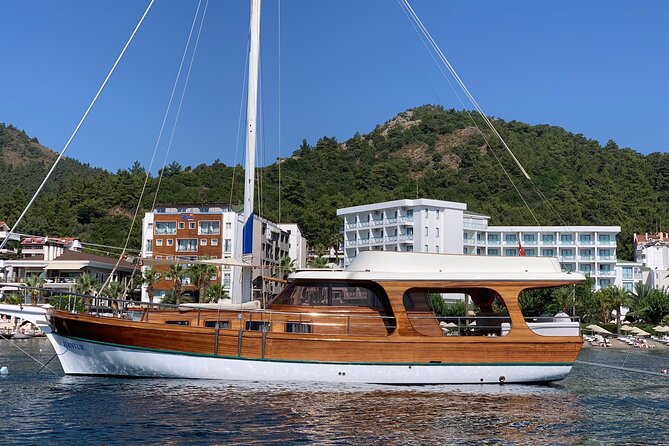 Marmaris and Icmeler Private Full-Day Boat Trip With Lunch - Meeting and Pickup