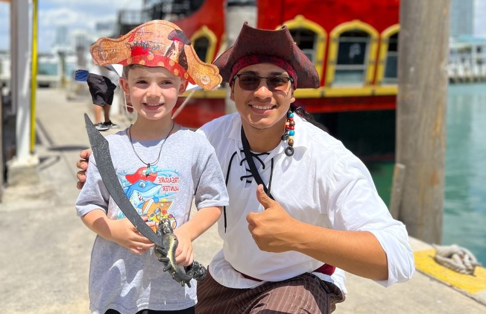 Miami: Pirate Adventure Sightseeing Cruise - Onboard Amenities