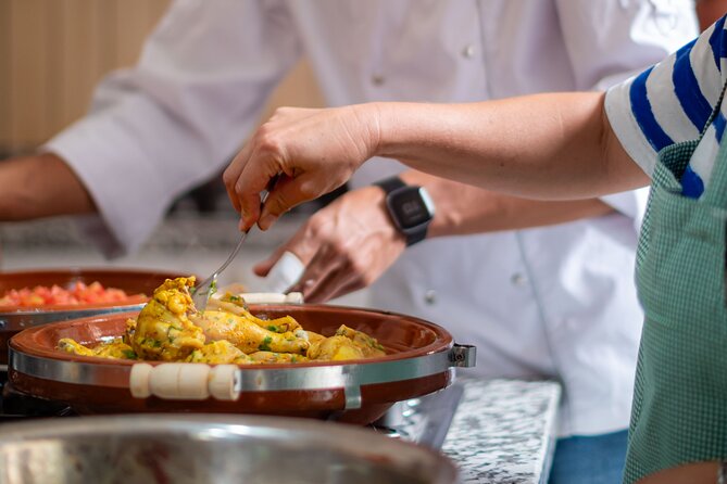 Moroccan Cooking Class With Market Visit and Meal - Creating Vibrant Salads