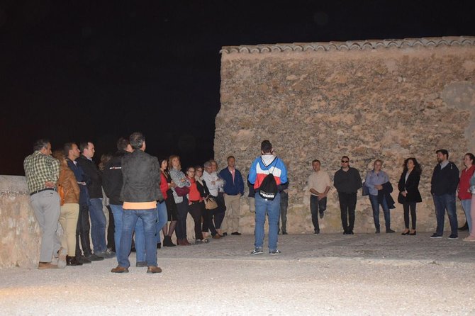 Night Walking Tour of Medieval Cuenca - Tour Duration and Group Size