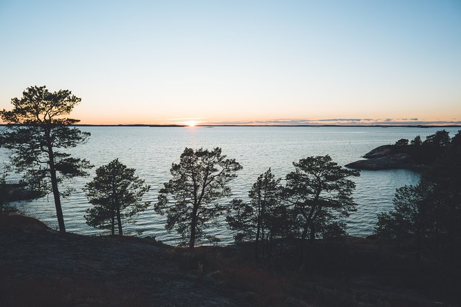 Off-Trail Nature Stockholm Hike - Weather and Attire