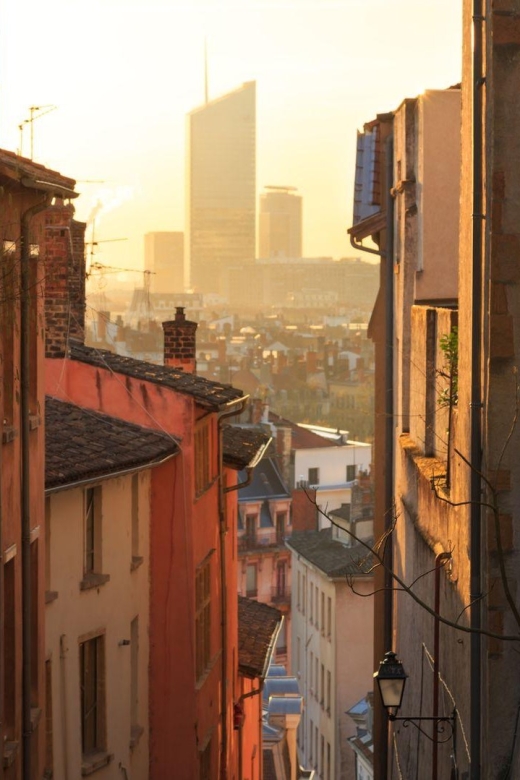 Old Lyon Walking In App Audio Tour - Cathedral of Saint-Jean