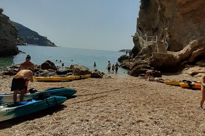 Old Town Walls to Betina Cave Beach Kayak Tour - Betina Cave