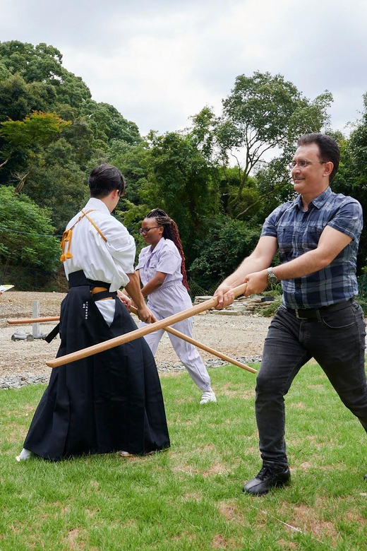 Osaka Swordsmanship Guided Tour Review - Unique Swordsmanship Experience