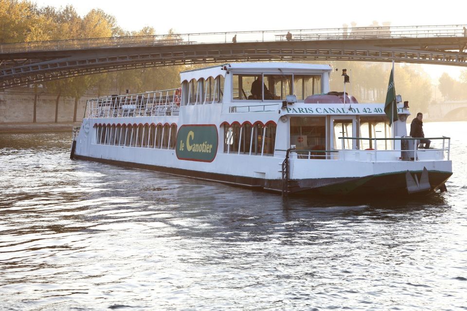 Paris: Happy Hour Evening Cruise on the Seine River - Cruise Duration and Availability