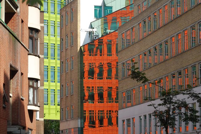 Photography Tour Walking the Back Streets of Londons West End (3 Hours) - Exploring the West End Backstreets