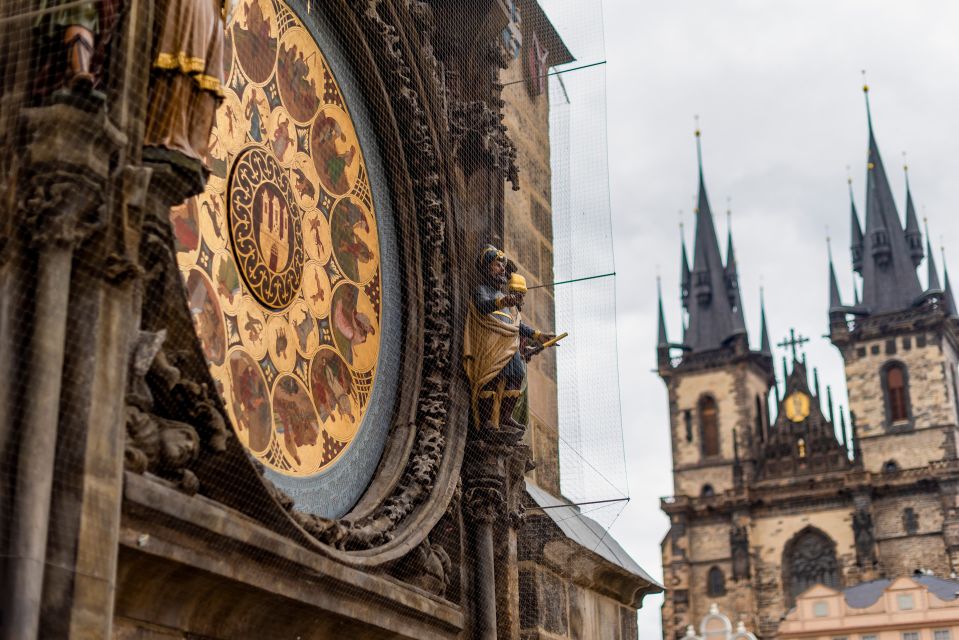 Prague: Prague Castle, Jewish Quarter, Clock Tower Admission - Prague Castle