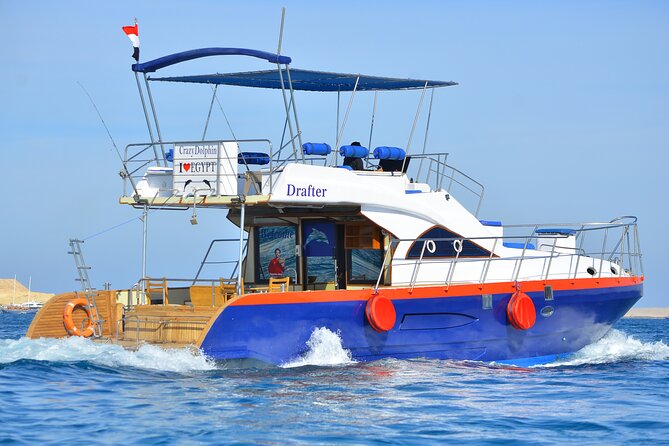 Private Boat Snorkeling Trip And Lunch Up To 10 Pax From Hurghada - Meeting and Pickup Details