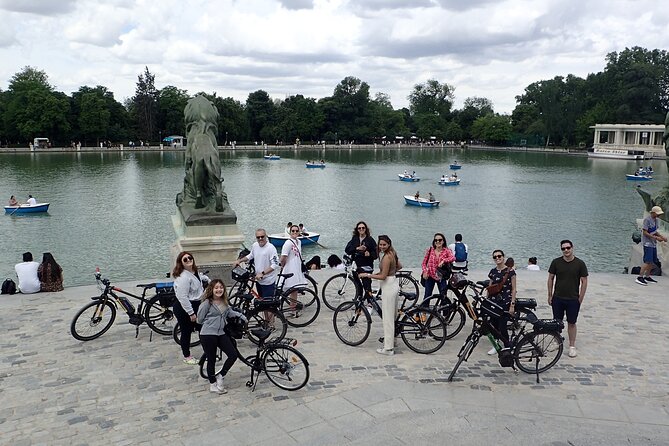 Private Madrid City Tour | Bike or E-Bike | Exclusive Guided Tour - Badge of Excellence