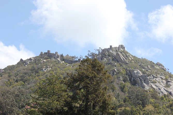 Private Sintra Tour From Lisbon With Wine Tasting and Moorish Castle - Quinta Da Regaleira Palace