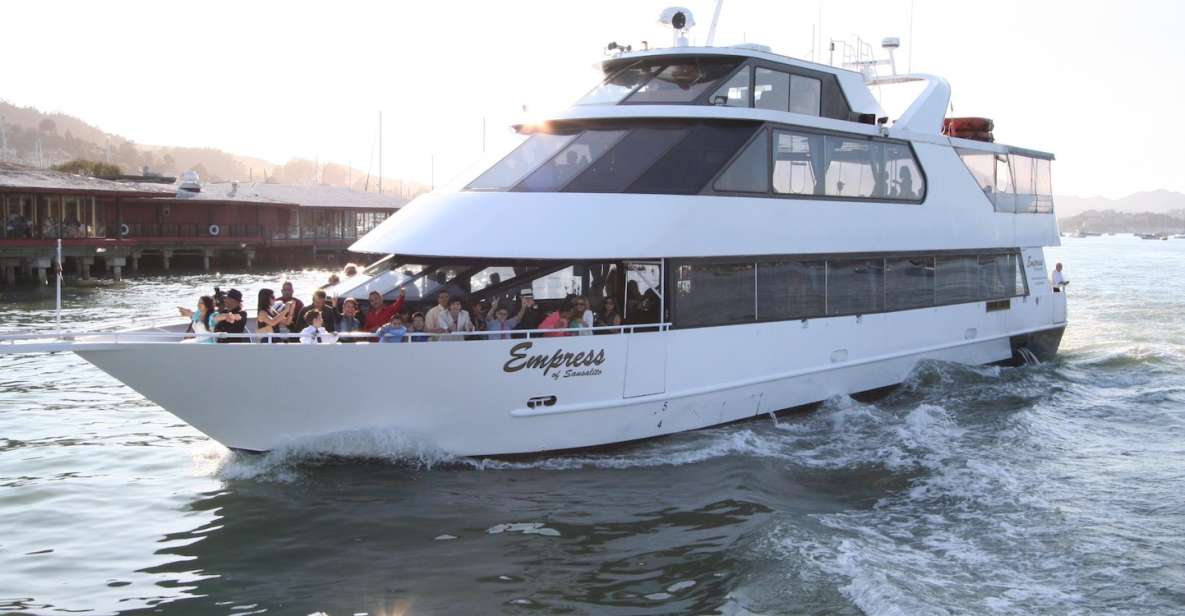 San Francisco: Empress Yacht New Years Eve Party Cruise - Cruise Vessel Amenities