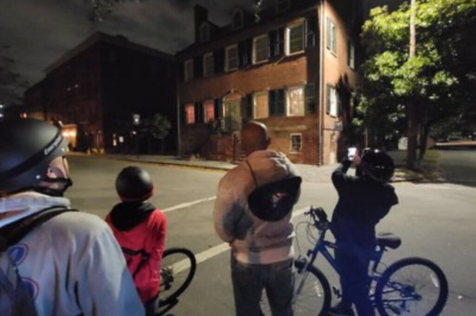 Savannah: Haunted Bike Tour - Bike Rental Inclusions