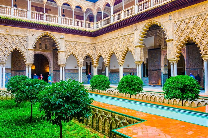 Sevilla Full-Day Tour With Alcazar & Cathedral Skip-The-Line Tickets - Inclusions and Exclusions