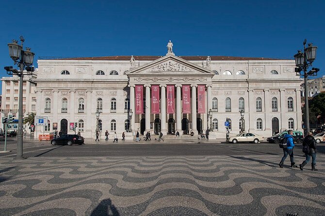 Small Group Walking Tour in Lisbon - Inclusions in the Tour