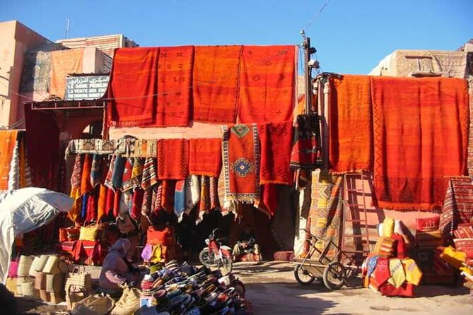 Souks of Marrakech: Private Shopping Tour - Meeting Information