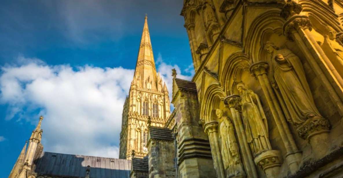 Southampton: Transport to London With 3 Sightseeing Stops - Salisbury Cathedral