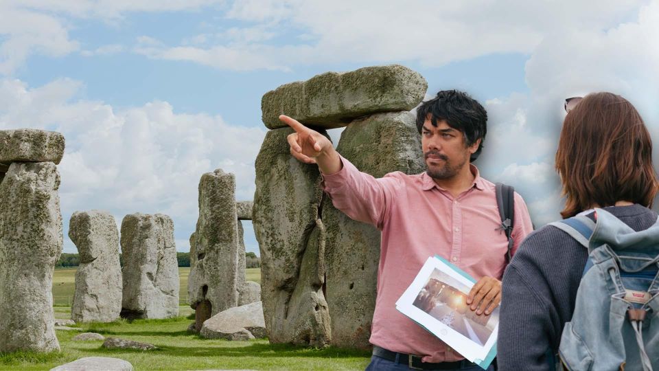 Stonehenge & Secret England Tour for 2-8 Guests From Bath - Charming Villages and Hidden Gems