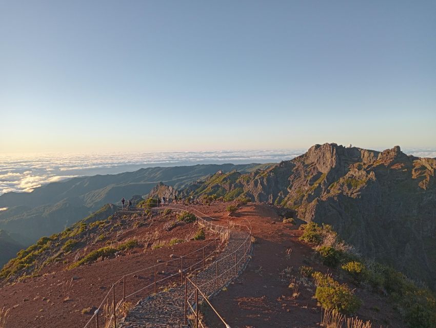 Sunrise at Pico Ruivo and Hike to Pico Do Areeiro - Included in the Tour