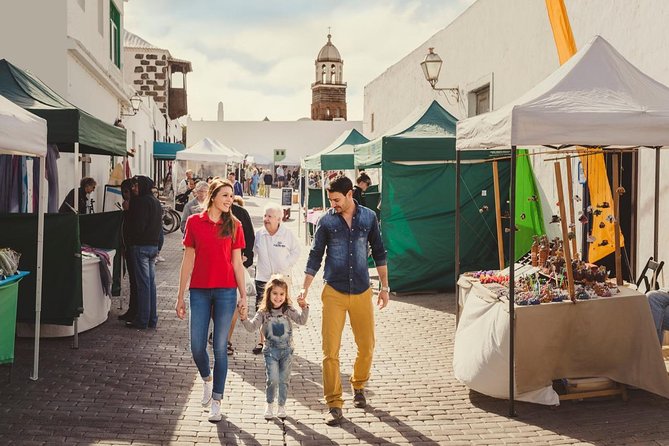 Teguise Market and La Graciosa Island Tour - Pickup and Start Times