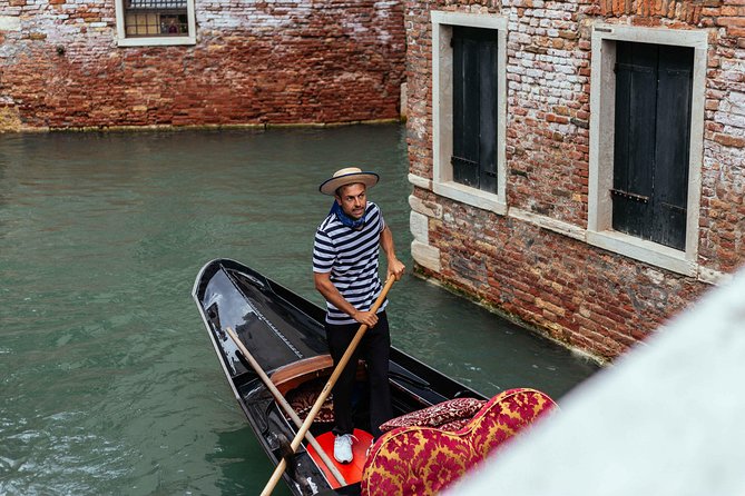 The History of Venice: San Marco Highlights Private Tour - Meeting and Pickup