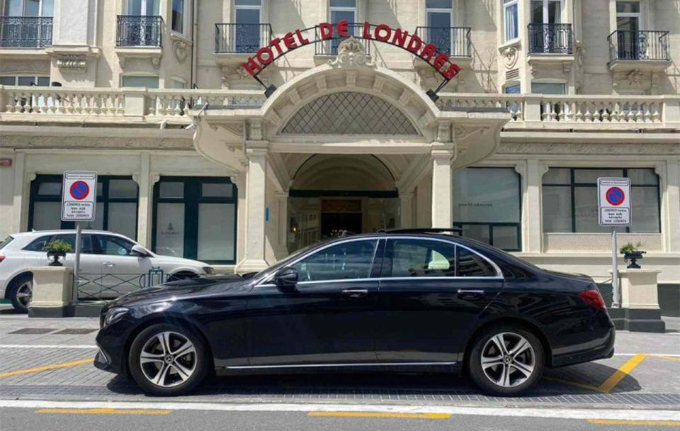 Transfer San Sebastian Airport (EAS) to City Center E-class - Driver and Vehicle Details