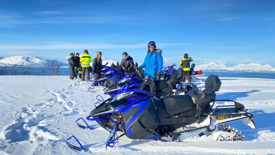 Tromsø: Snowmobile Safari With Aurora Crystal Lavvo Stay - Northern Lights Photography Guidance