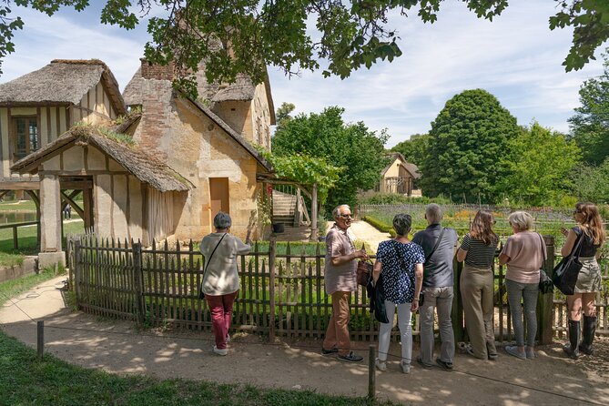 Versailles Marie Antoinette Afternoon Guided Tour With Petit Trianon & Hamlet - Customer Experience and Feedback