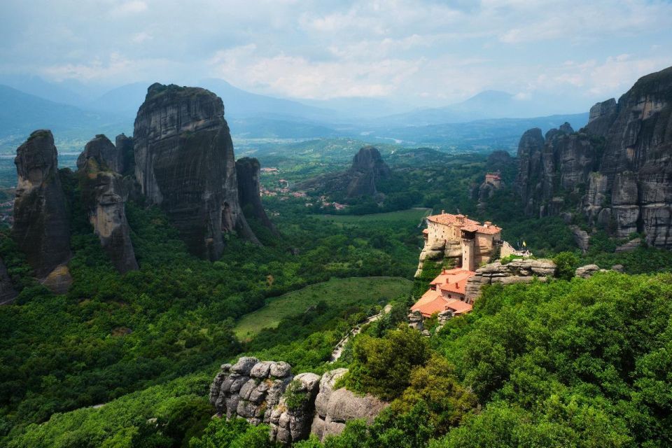 Visit Delphi & Meteora Monasteries Full Day Private Trip - Transportation Details