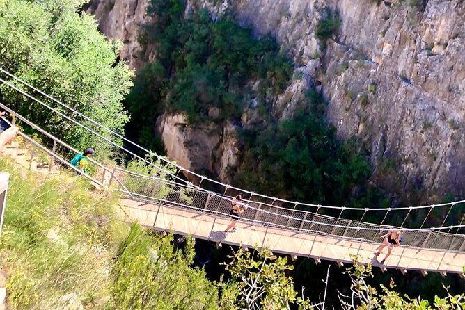 Walking the Famous Hanging Bridges of Chulilla - Exploring Loriguilla Reservoir