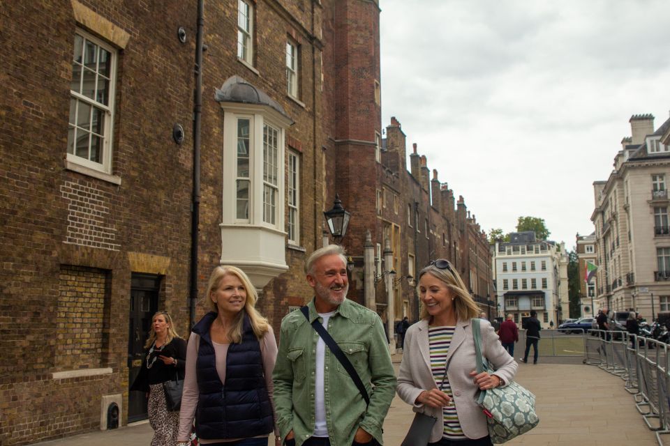 Westminster to Tower Bridge Customized Tour With a Local - Wobbly Millennium Bridge and St. Pauls Cathedral