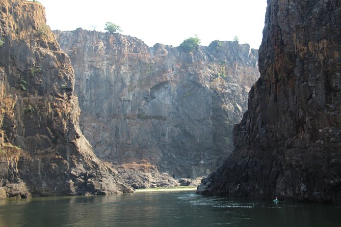 Whitewater Rafting Adventure on the Zambezi River, Victoria Falls Zimbabwe - Suitability and Accessibility