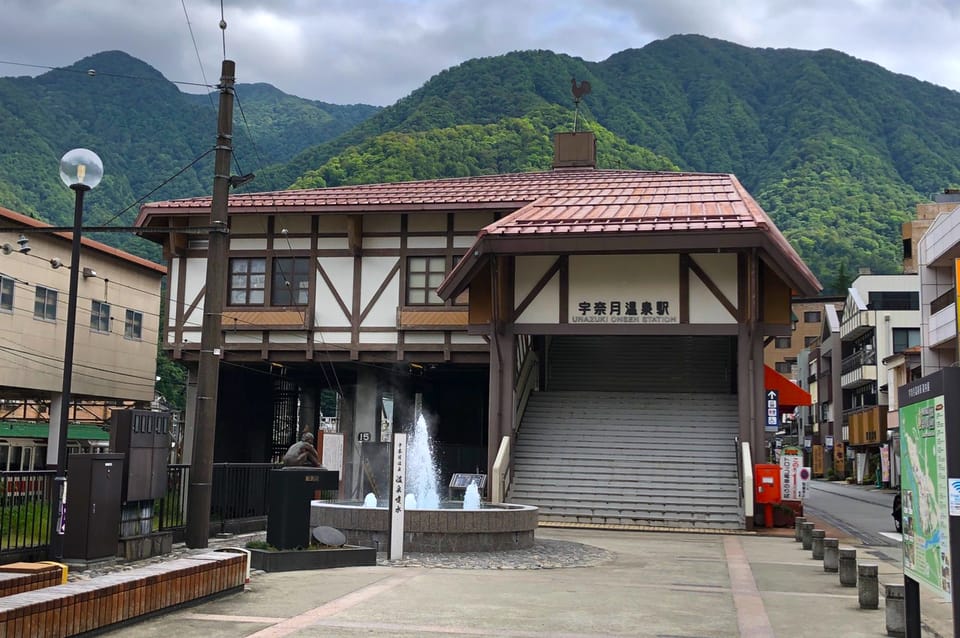 1 Day Tour From Kanazawa: Kurobe Gorge and Unazuki Onsen - Kurobe Gorge Exploration