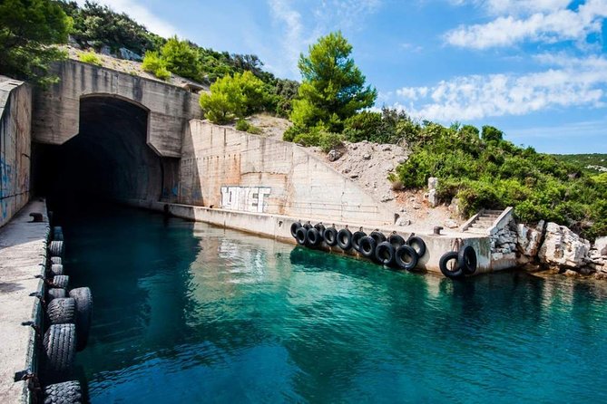 3 Hours Speed Boat Tour to the Blue Cave - Restrictions