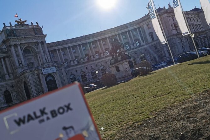 A Box for a Romantic Walk in the City Center of Vienna - Accessibility and Nearby