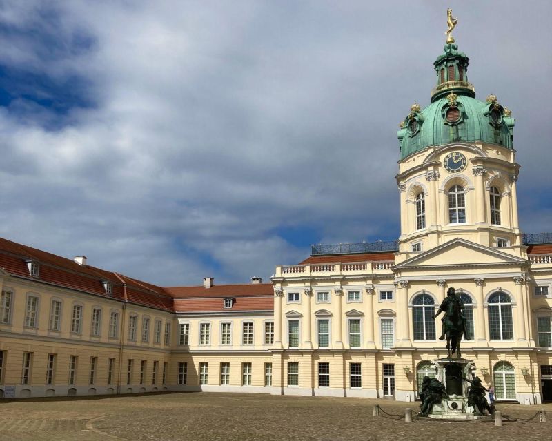 Berlin: Charlottenburg Palace Ticket & Audio Tour (ENG) - Mausoleum and New Pavilion