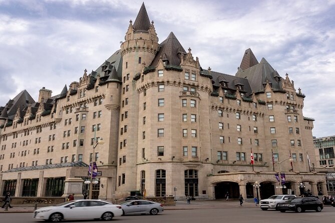 Best of Ottawa Small Group Walking Tour With Boat Cruise - Accessibility