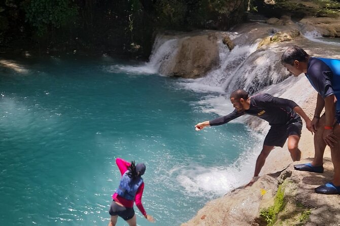 Blue Hole and Beach From Cruise Ship Ports or Hotels in Ocho Rios - Exploring Blue Hole