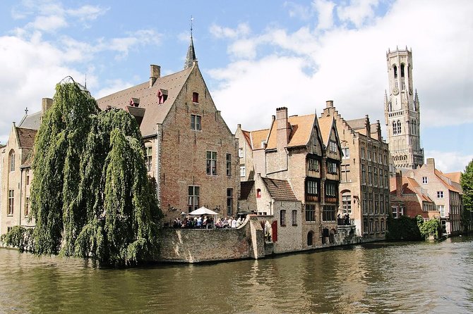 Bruges Private Sightseeing Trip From Amsterdam - Transport and Comfort