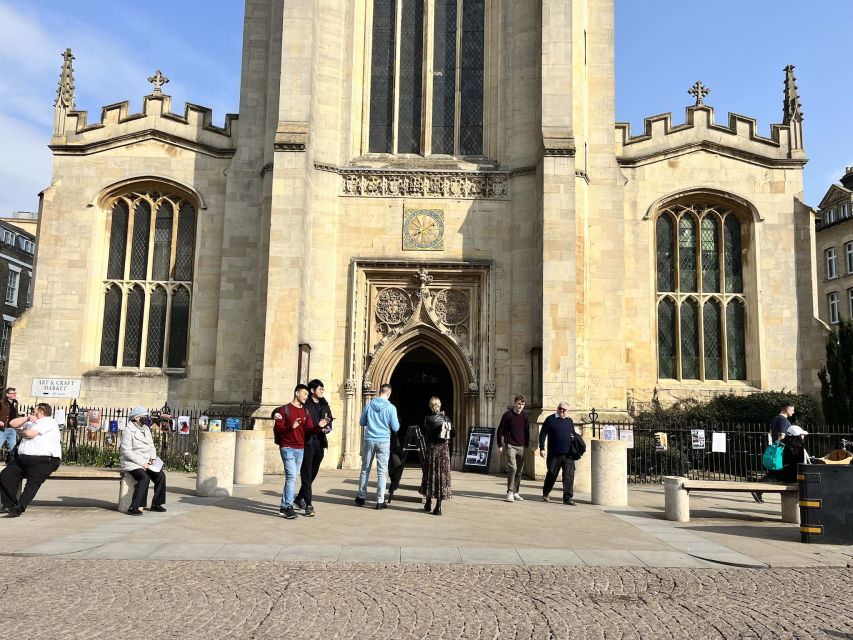 Cambridge: Self-Guided Colleges Walking Tour and Sightseeing - Meeting Point